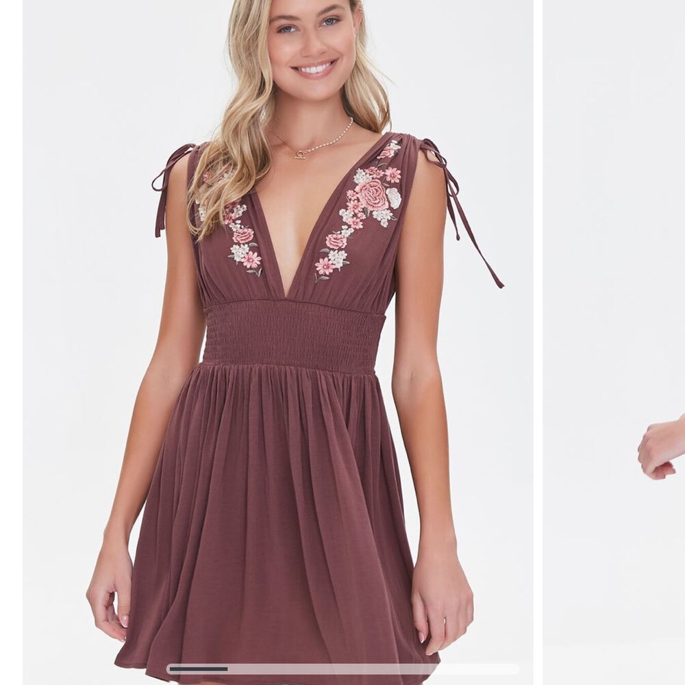 Flower embroidered mini dress